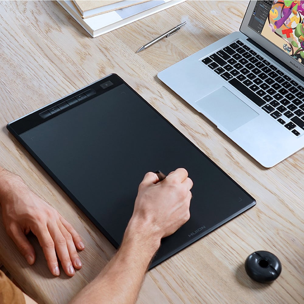 The Giano is a Bluetooth pen tablet designed for professional artists. It mimics a natural paint experience and is compatible with big-screen monitors.