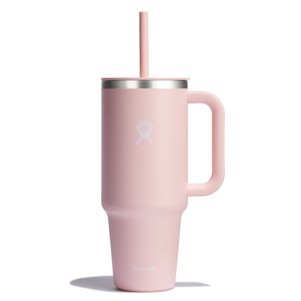 Enjoy pure taste and long-lasting cold with the Hydro Flask Travel Tumbler 1183ml. Leak resistant design and dishwasher safe for easy cleaning.