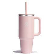 Enjoy pure taste and long-lasting cold with the Hydro Flask Travel Tumbler 1183ml. Leak resistant design and dishwasher safe for easy cleaning.