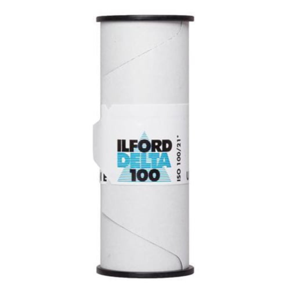 This Ilford B&W Film shows brilliant image quality and is, therefore, the perfect choice for anyone who wants to capture maximum detail and sharpness.
