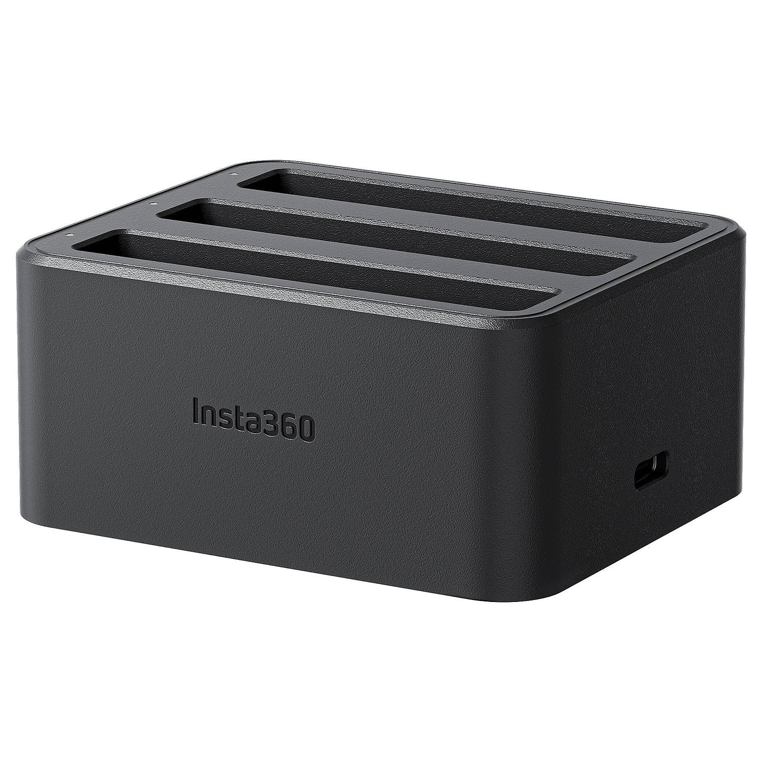 Insta360 Fast Charge Hub for X4 – compact charging station designed to quickly charge up to three X4 batteries simultaneously.