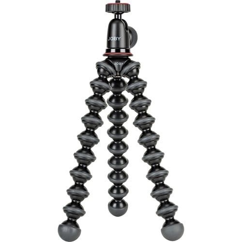Versatile for supporting your gear, this tripod has legs made up of several joints that allow you to wrap it around objects and adapt it.