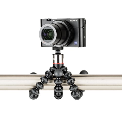 This tripod is a flexible, rugged, high-quality and designed with sleek and modern finishing specifically for point and shoot, mirrorless and compact cameras.