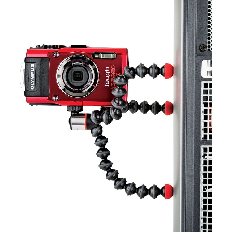 This versatile strong and durable magnetic Gorillapod has a built-in magnetic ball head that allows you to easily switch between landscape and portrait.