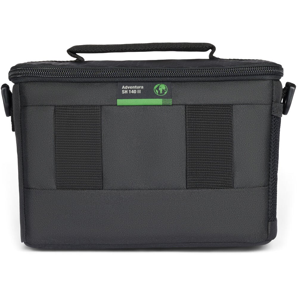 Lowepro Adventura SH 140 III black shoulder bag for mirrorless camera with kit lens
