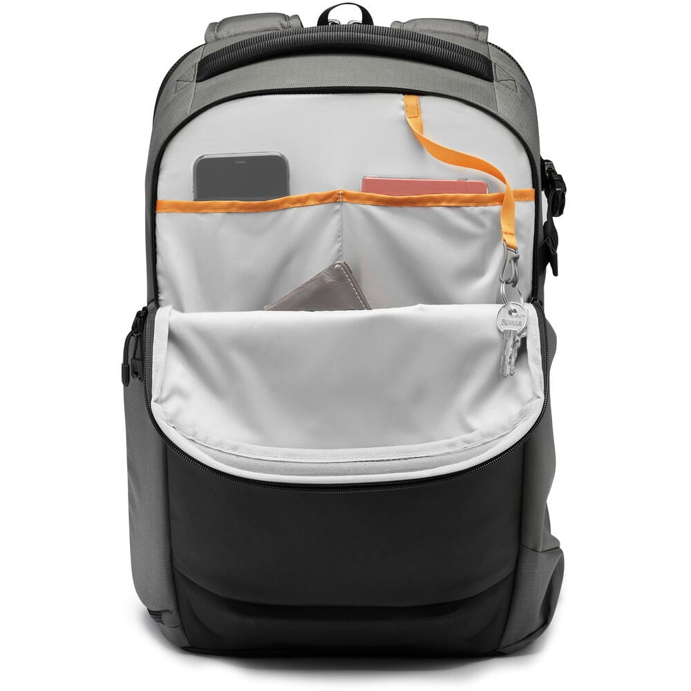 Lowepro Flipside 300 AW III for cameras and lenses
