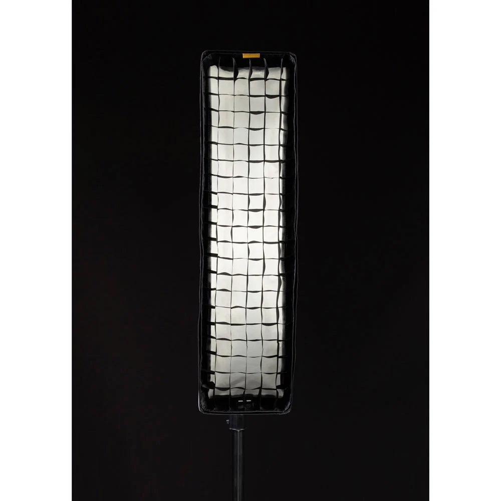 MagMod MagBox Pro 36″ rectangular strip grid — collapsible softbox grid with magnetic edge for directional light control.