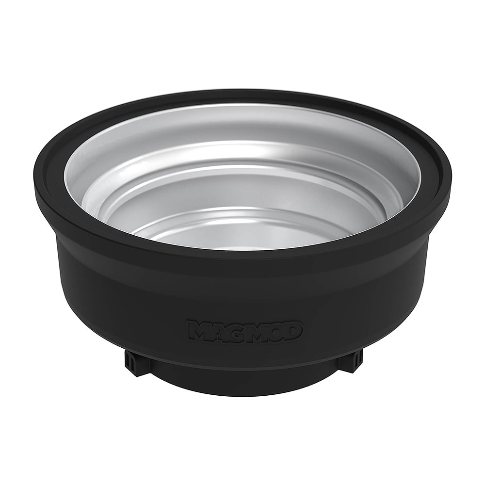 The MagMod Reflector XL is a collapsible, gelable, and magnetic reflector for strobe flashes, featuring a highly-reflective interior and a durable construction, optimized for controlling light and color.