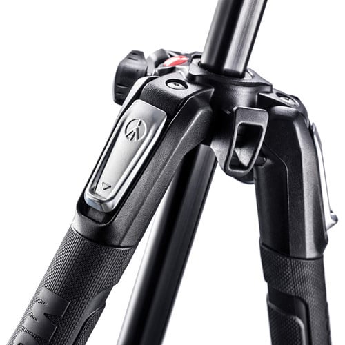 This tripod with the 3-way head is the ultimate tripod with a head kit for professionals looking for an innovative stand and photo head combo.