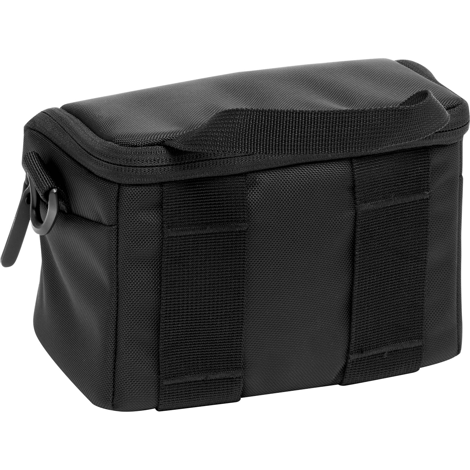 Manfrotto Advanced III 2L Shoulder Bag in black
