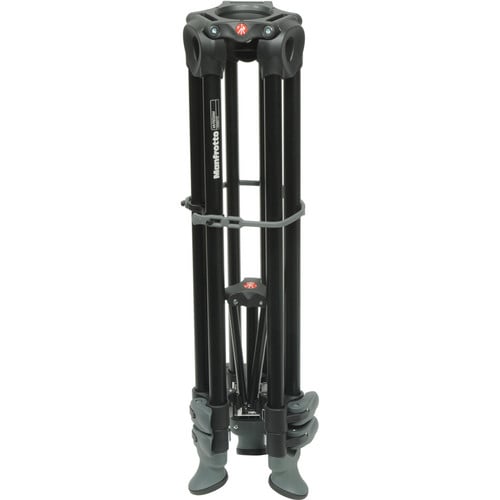 Telescopic video tripod equipped with high-grip rubber feet giving a steady and firm basis on all surfaces. It is the ideal high-performance tripod recording.