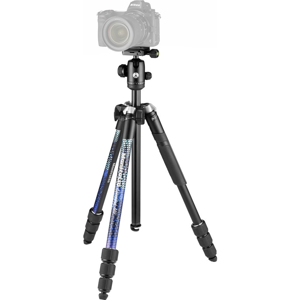 The Manfrotto Element MII Tripod offers you a high-quality, sturdy design that reaches up to 160cm while carrying heavy lenses. Available at Outdoorphoto.