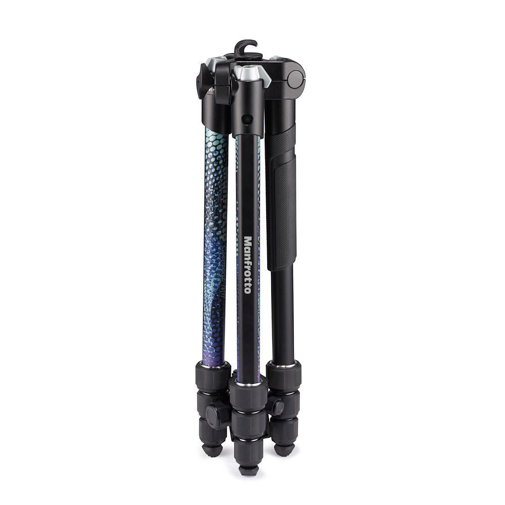 The Manfrotto Element MII Tripod offers you a high-quality, sturdy design that reaches up to 160cm while carrying heavy lenses. Available at Outdoorphoto.