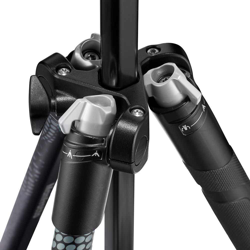 The Manfrotto Element MII Mobile Bluetooth Aluminium Tripod offers you a lightweight but sturdy design, ideal for adventures. Available in South Africa.