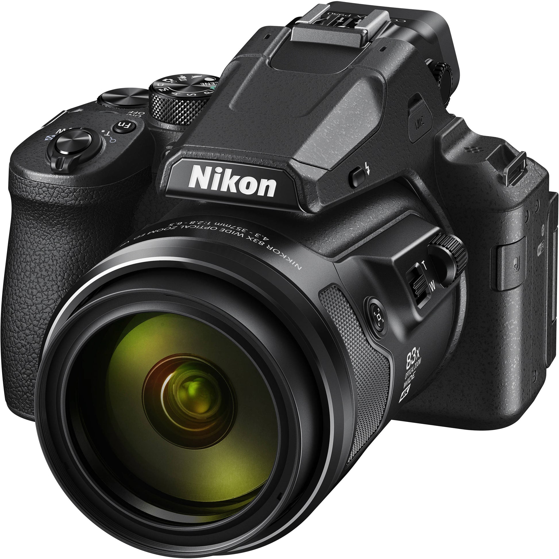 Nikon COOLPIX P950 with super-telephoto zoom lens.
