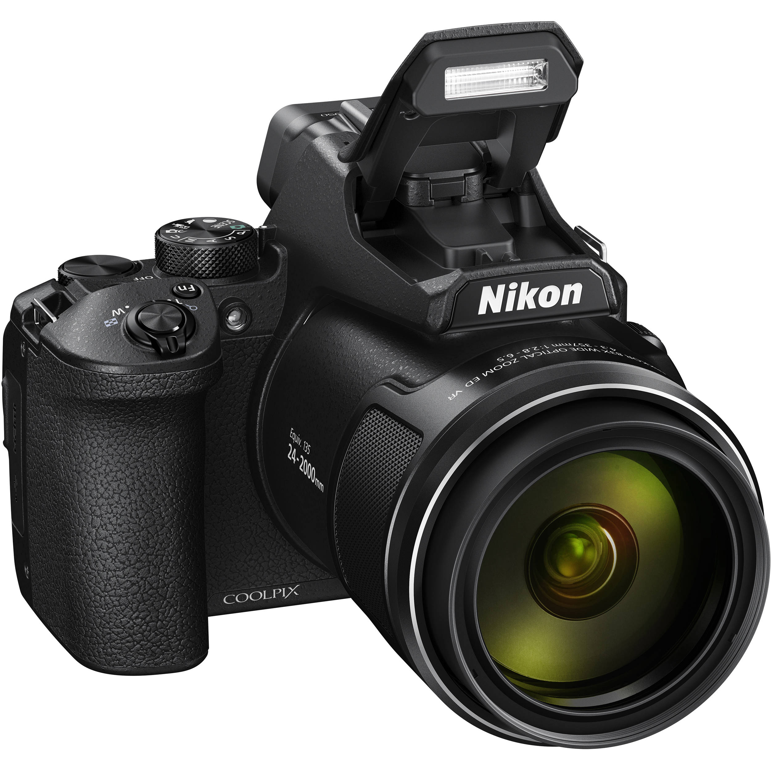 Nikon COOLPIX P950 with super-telephoto zoom lens.