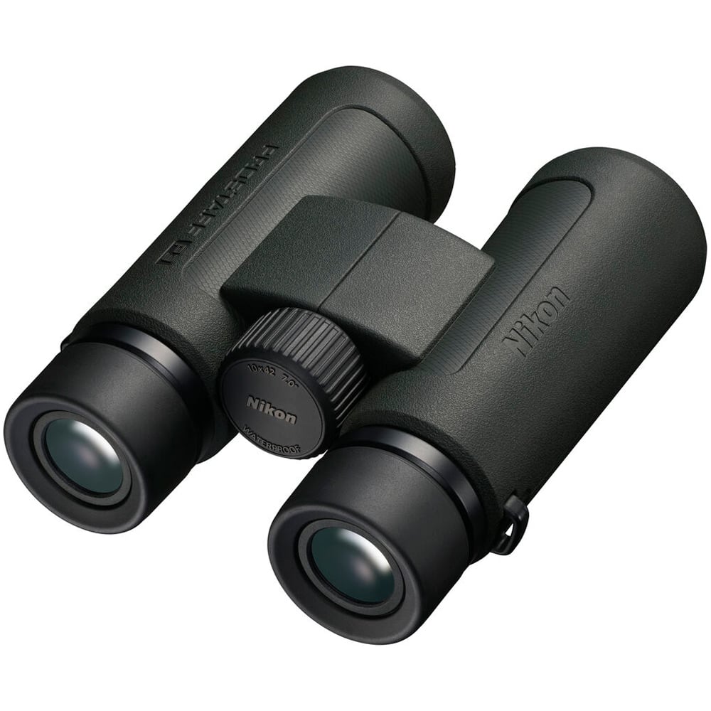 Nikon PROSTAFF P3 10x42 binoculars with multicoated optics, waterproof and fog-proof body