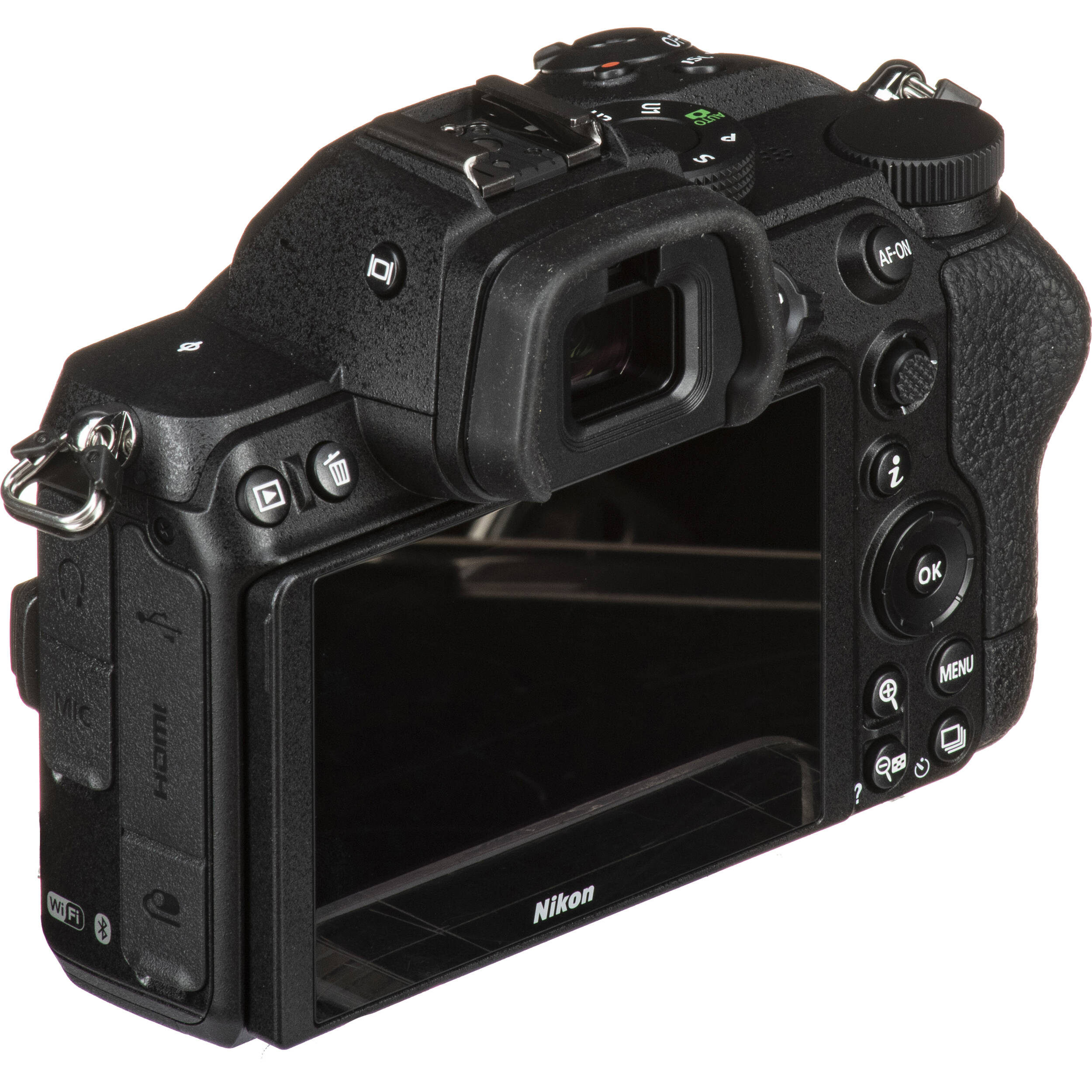 Full-frame Nikon Z5 for photo and video