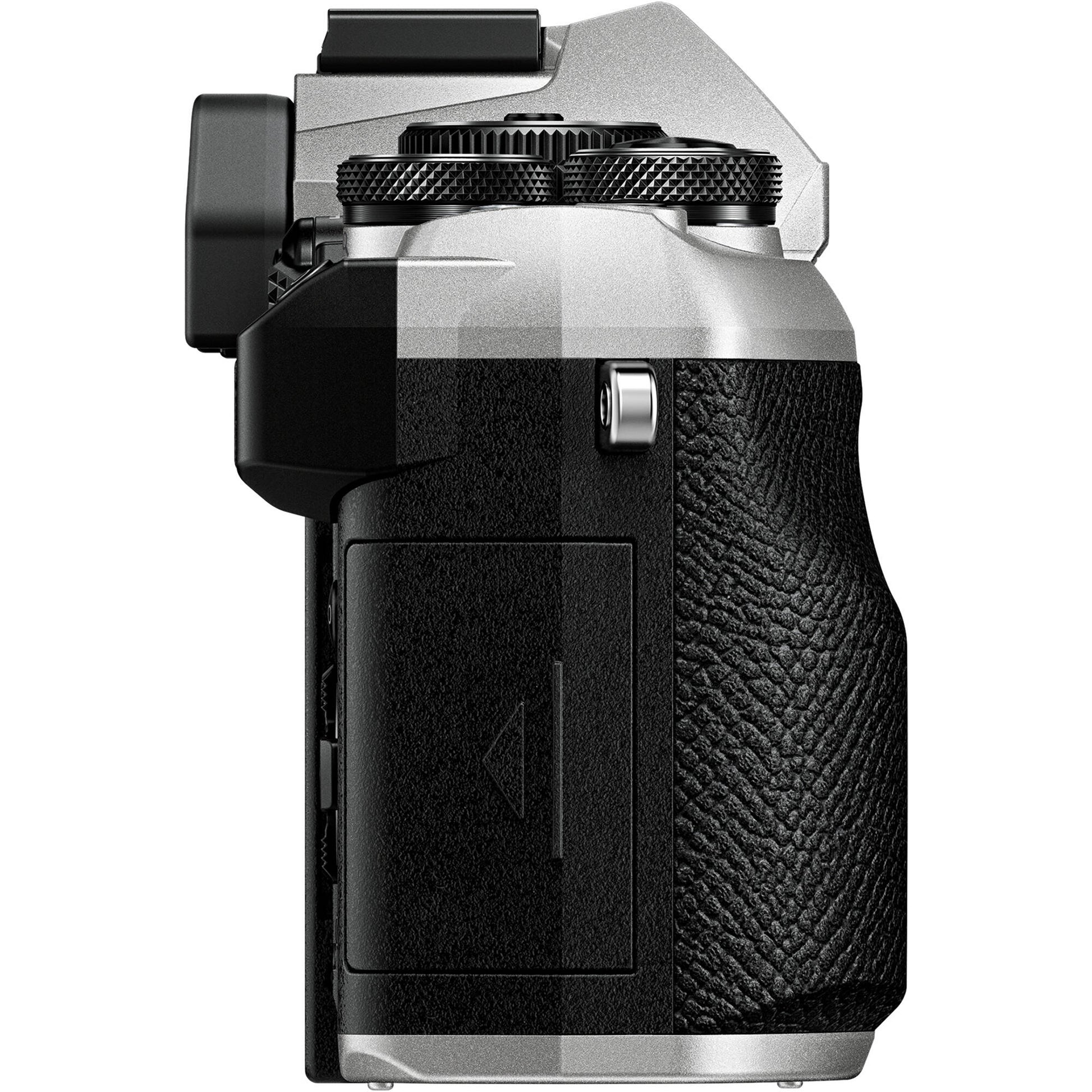 OM-5 Mark II camera with 5-axis stabilisation for sharp handheld shots.