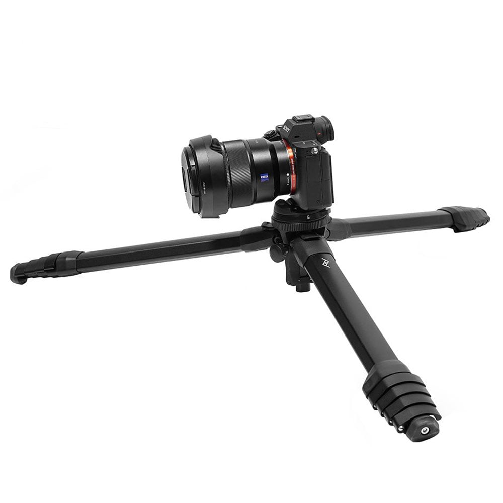 Peak Design completely redesigned this aluminium travel tripod to ensure faster to set up and take down and features uncompromising stability and durability.
