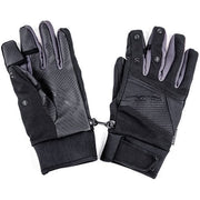 PGYTECH Photography Gloves – insulated, water-resistant gloves designed for cold-weather shooting with touchscreen fingertips and flip-back fingers for camera control.