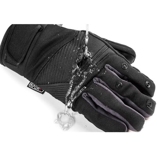 PGYTECH Photography Gloves (L) – designed for warmth, comfort, and dexterity, keeping your hands nimble while shooting in cold conditions.
