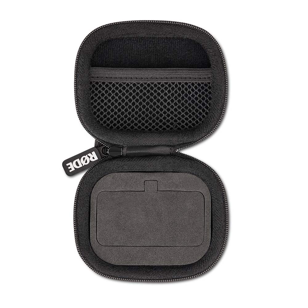 Enjoy crystal-clear quality audio with the Rode Lavalier II Omnidirectional Lavalier Microphone Kit. Designed with content creators and vloggers in mind.
