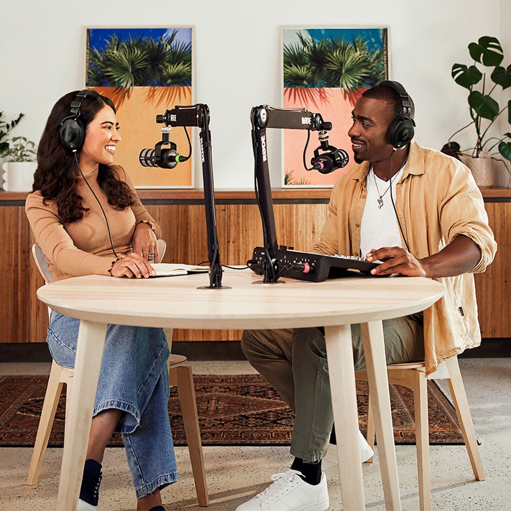 RODE's first professional headphones offer outstanding performance, comfort and functionality. The NTH-100 is ideal for podcasting, streaming or studio work.