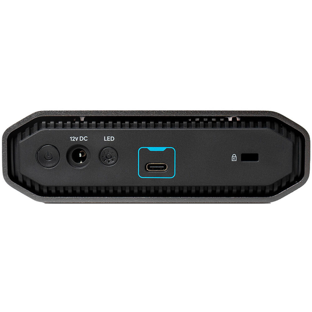 A hard drive with a USB-type C port and fast 250 MB/s transfer speeds is ideal for content creators to transfer quality work at an immense speed.