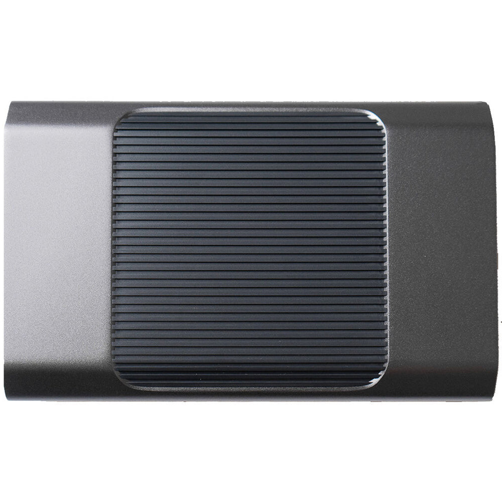 A hard drive with an immense transfer speed of up to 250MB/s, giving content creators the ability to securely back up and access quality work.