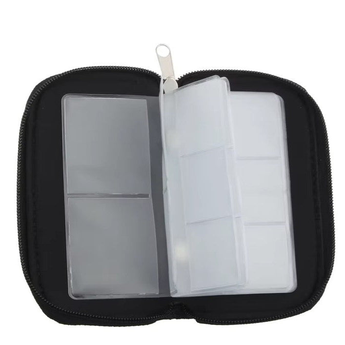 Selens memory card case with 20 slots, water-repellent and anti-static for secure card storage and organisation.