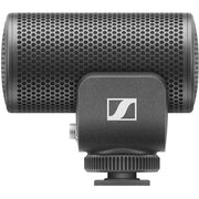 Sennheiser MKE 200 – compact directional on-camera microphone that captures clear, focused audio while reducing unwanted background noise for your videos.