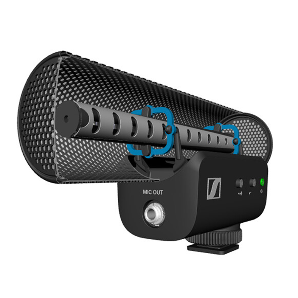 Sennheiser MKE 400 II – a compact on-camera shotgun microphone delivering directional audio capture with built-in wind protection and shock absorption.