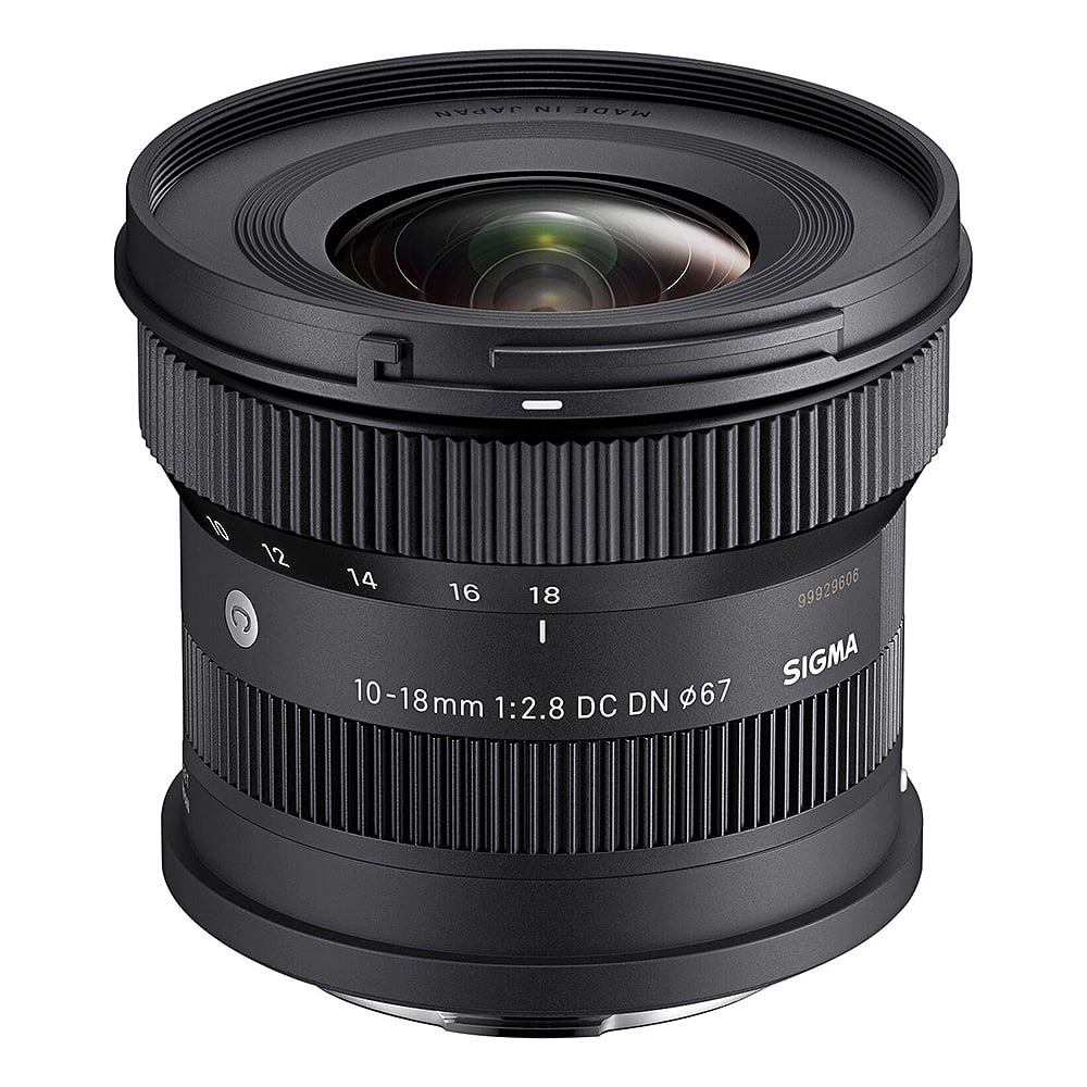 Sigma 10-18mm f/2.8 DC DN Contemporary Lens – ultra-wide-angle zoom with fast aperture, ideal for landscapes, architecture, and vlogging.