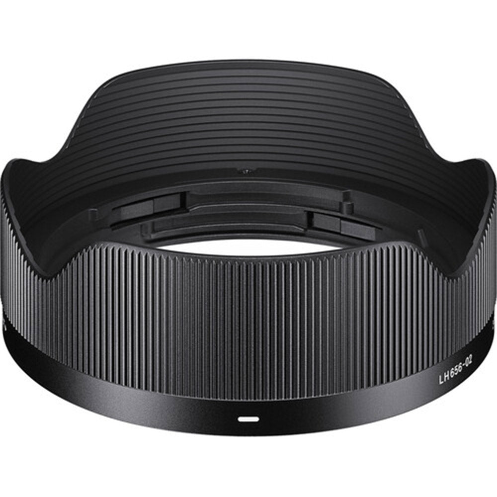 Sigma AF 24mm f/2 DG DN wide-angle prime lens for full-frame mirrorless cameras.