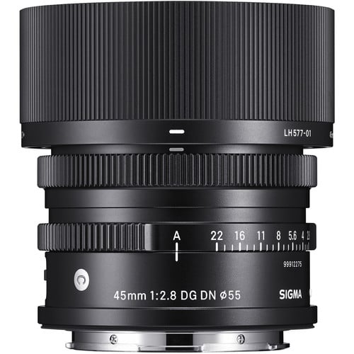 Sigma 45mm f/2.8 DG DN Contemporary Lens for Leica L – a sleek, lightweight prime offering smooth bokeh, sharp detail, and a versatile focal length for street, travel, and daily photography.