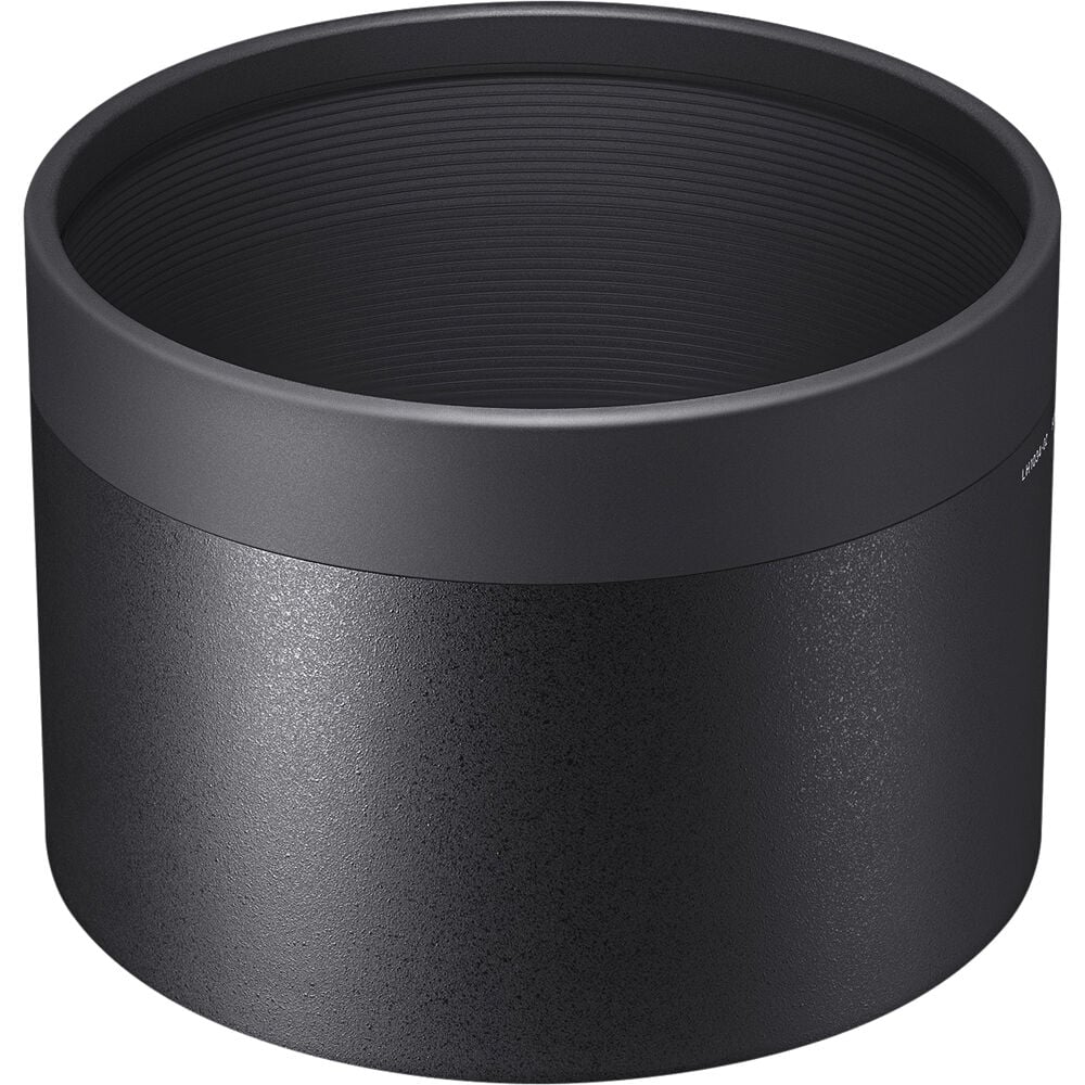 Sigma 500mm f/5.6 DG DN OS Sports Lens for Leica L – compact super-telephoto with Optical Stabilization, lightning-fast AF, and edge-to-edge sharpness for wildlife, sports, and outdoor action.