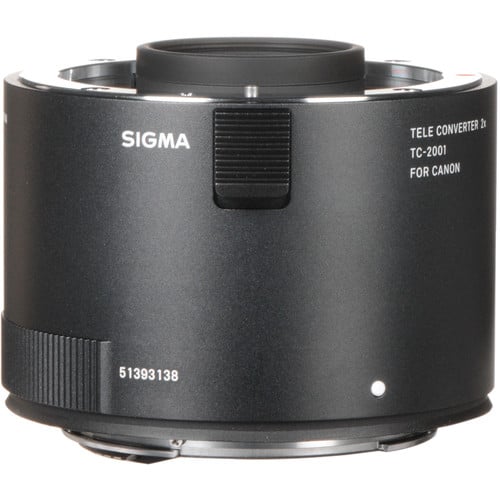 Sigma TC-2001 2x Teleconverter for Canon EF – doubles the focal length of compatible Canon EF lenses with high-quality optics and reliable autofocus performance.