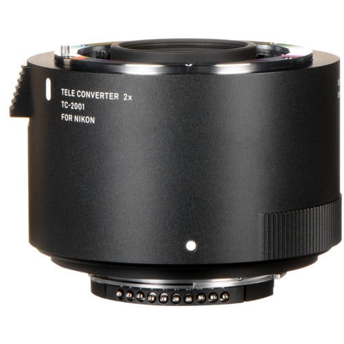 Sigma TC-2001 2x Teleconverter for Nikon F – extends the focal length of compatible Nikon F lenses by 2x while maintaining excellent image quality and dependable autofocus.