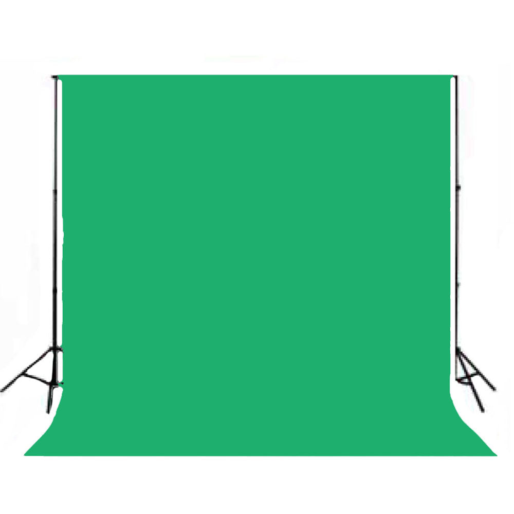 Green 3x6 meter muslin photography backdrop designed for chroma keying and studio portraits, with durable heavy cotton material and sewn edges.
