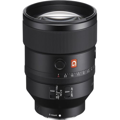 Sony FE 135mm f/1.8 GM Lens – premium G Master telephoto prime with outstanding sharpness, creamy bokeh, and fast autofocus, perfect for portraits, events, and detail shots.