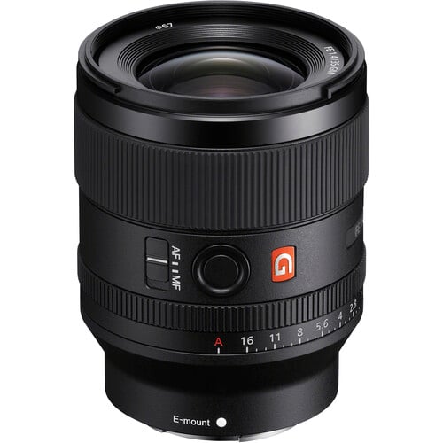Sony FE 35mm f/1.4 GM – premium wide-angle prime lens with fast f/1.4 aperture, G Master optics, and smooth bokeh.