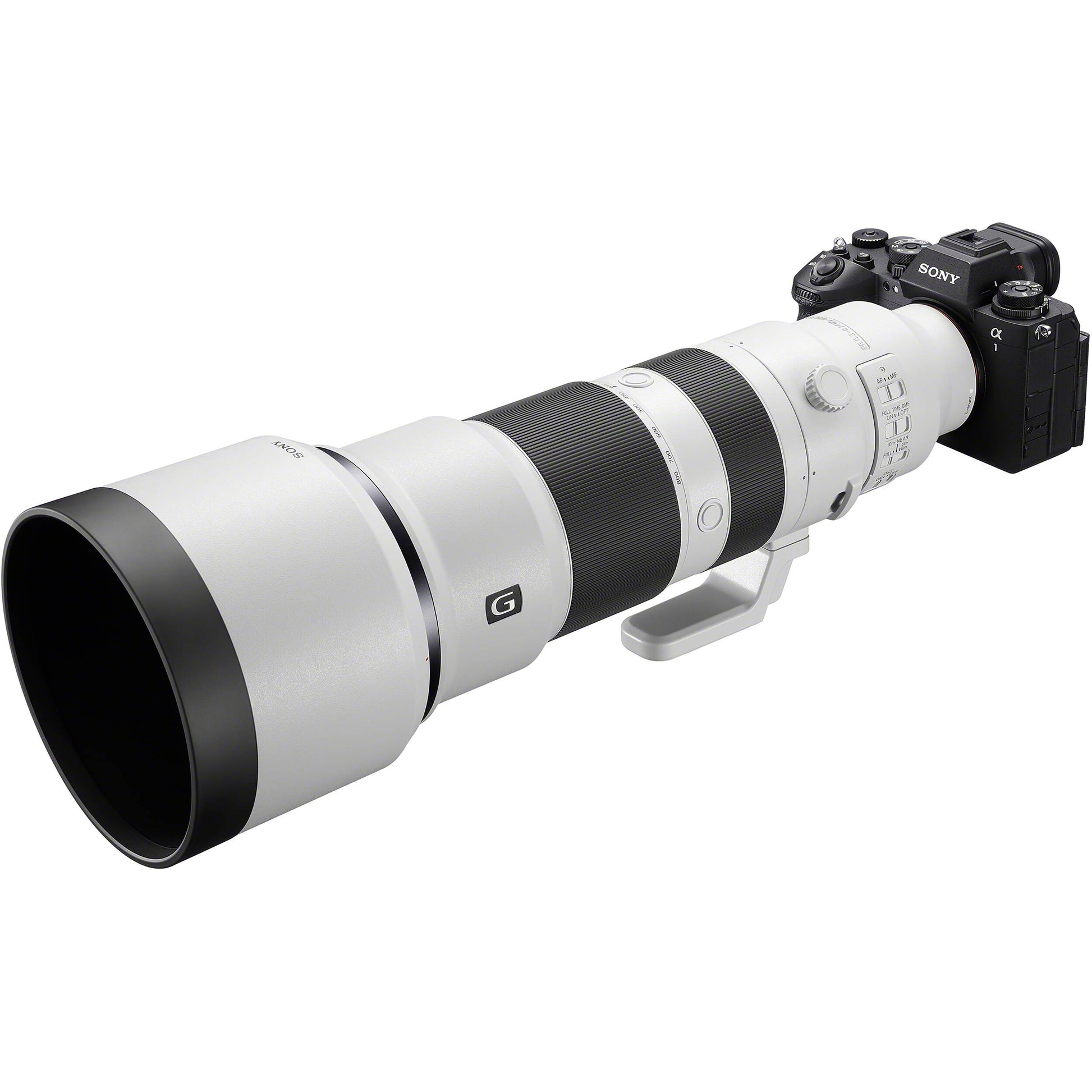 Sony FE 400-800mm f/6.3-8 G OSS Lens – super-telephoto zoom with built-in Optical SteadyShot, ideal for wildlife, sports, and distant subjects.