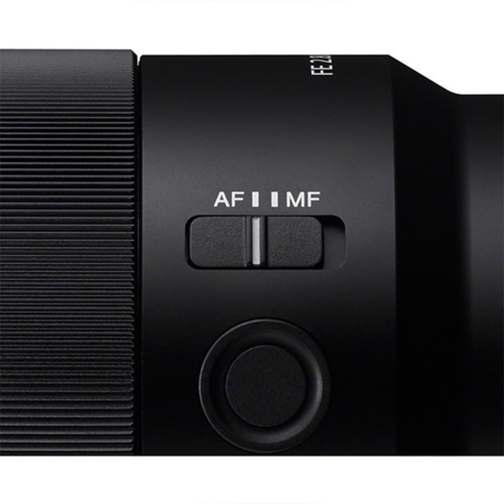 Sony FE 50mm f/2.8 Macro Lens – versatile full-frame macro prime with 1:1 magnification, sharp optics, and fast autofocus for close-up photography and detail work.
