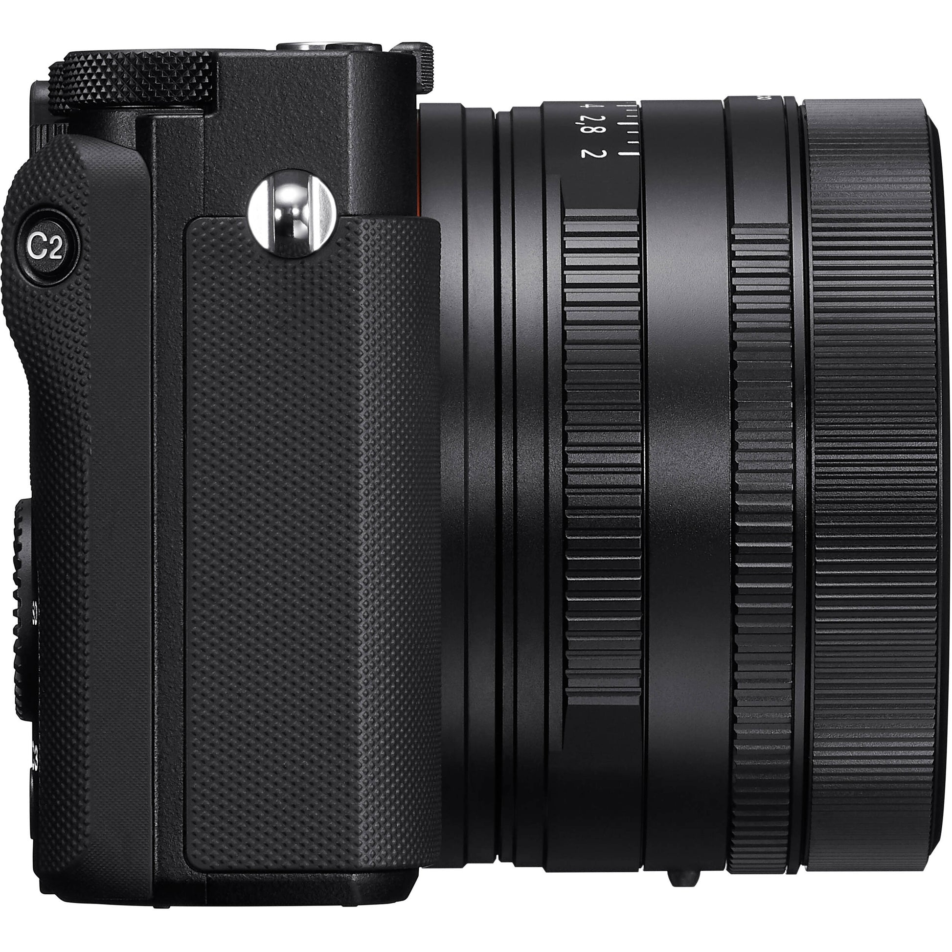 Sony RX1R III full-frame camera with ZEISS® 35mm lens.