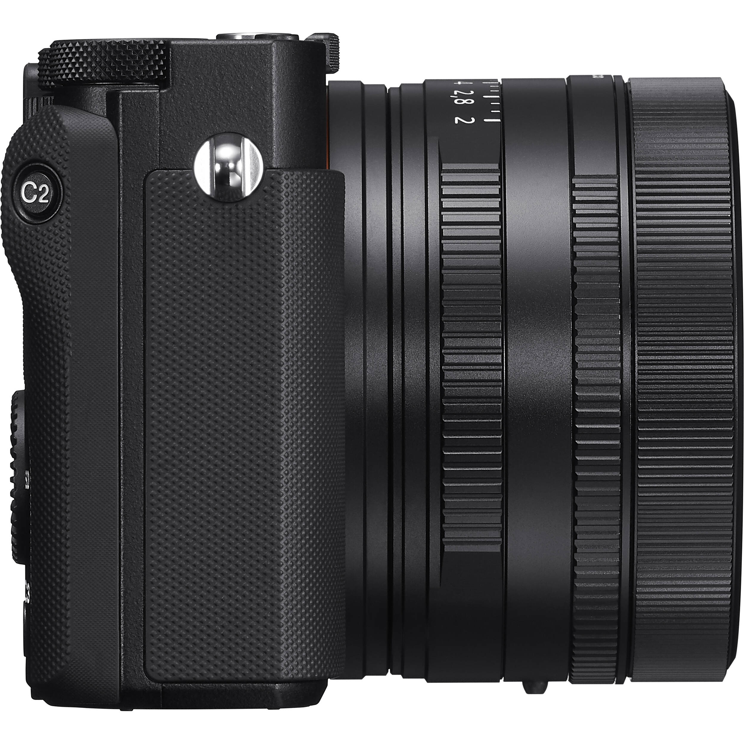 Sony RX1R III full-frame camera with ZEISS® 35mm lens.