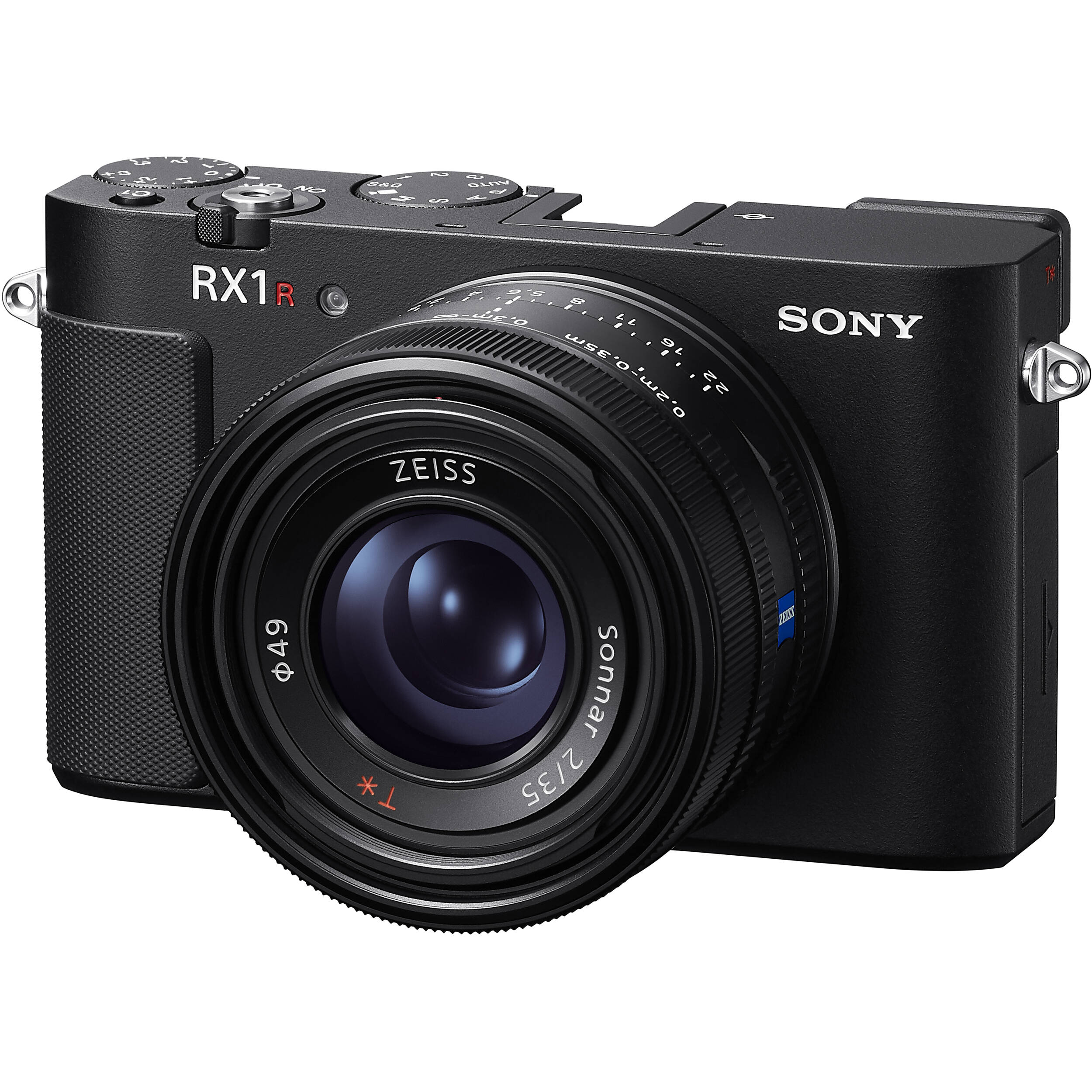 Sony RX1R III full-frame camera with ZEISS® 35mm lens.