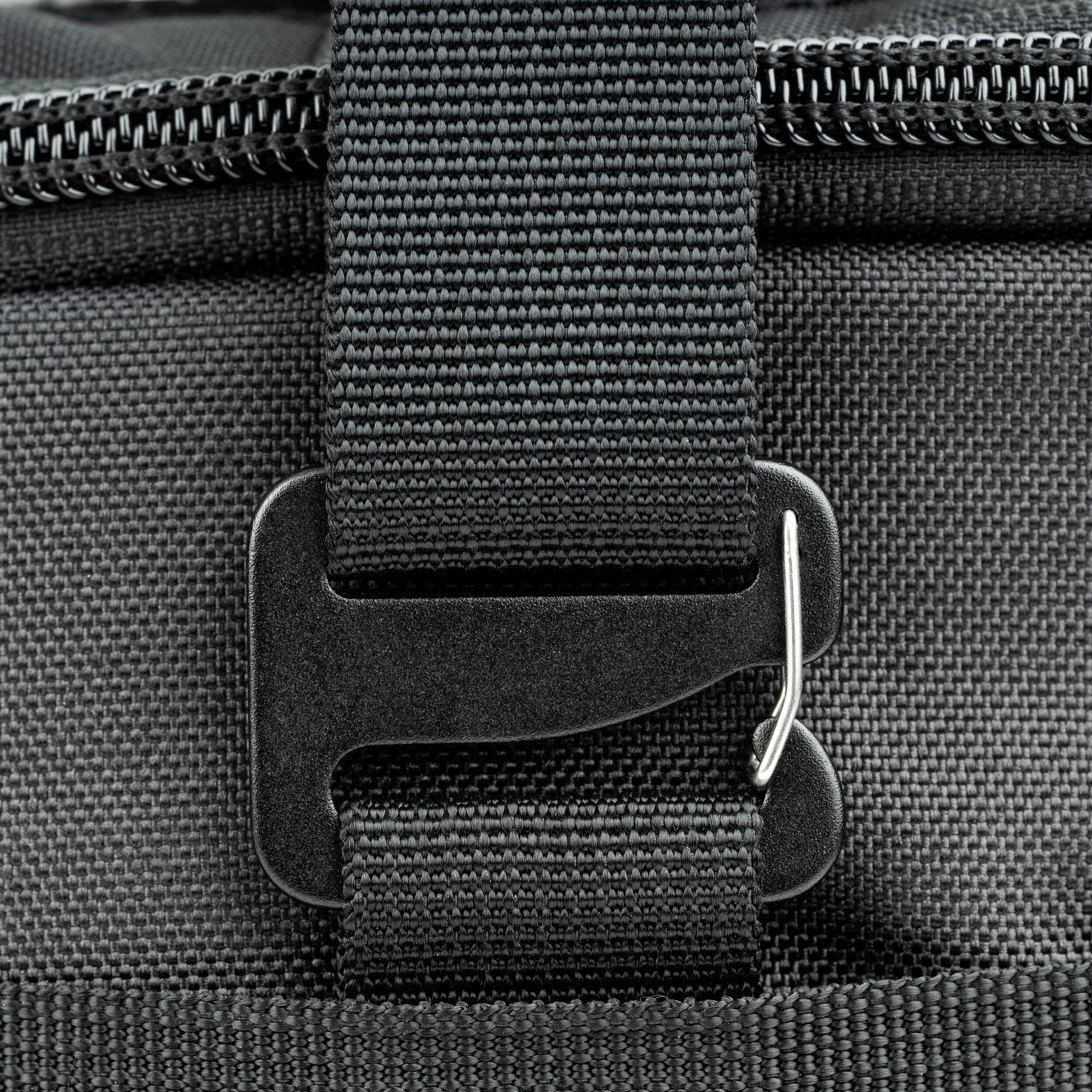 Think Tank Digital Holster 20 V3 for mirrorless cameras, quick-access, water-resistant, with shoulder strap.