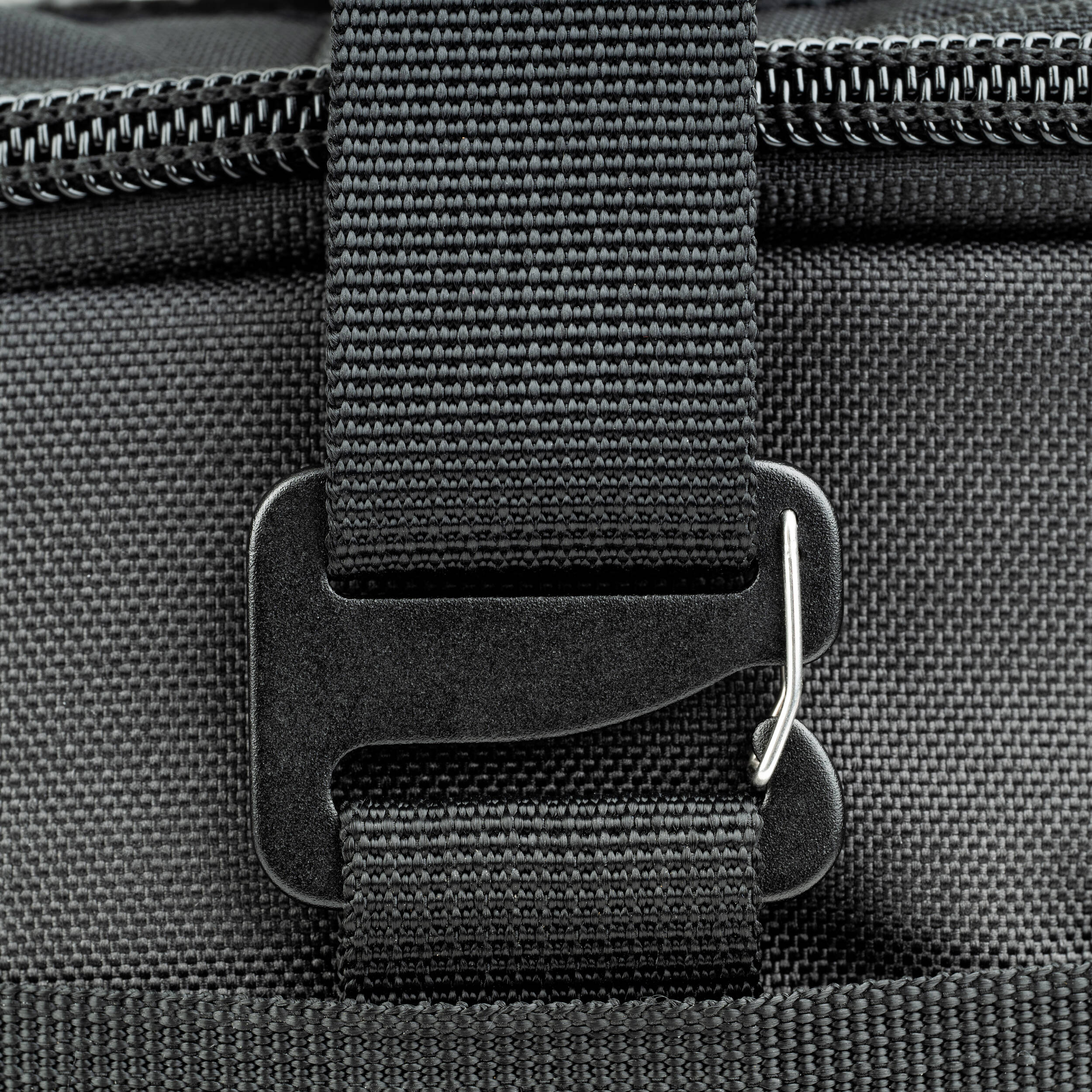 Think Tank Digital Holster 20 V3 for mirrorless cameras, quick-access, water-resistant, with shoulder strap.