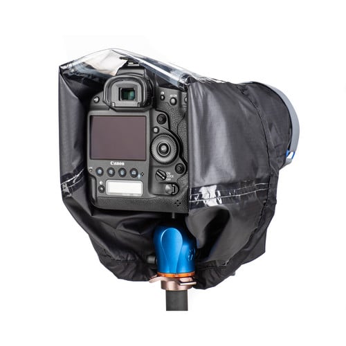 Think Tank Emergency Rain Cover (Medium) – lightweight, waterproof cover designed to protect medium-sized DSLR or mirrorless camera setups from rain and dust.